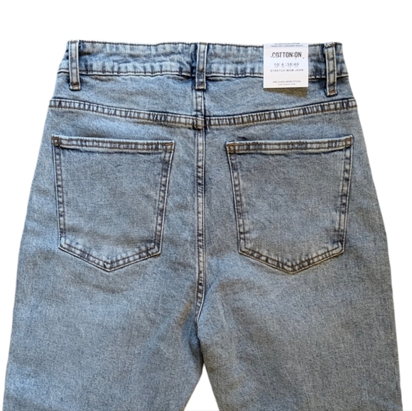 CottonOn High-Rise Mom Jeans Stretchy Distressed Tapered Leg - Size 6 US Women - Picture 3 of 8